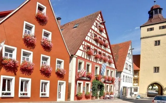 Am Ellinger Tor