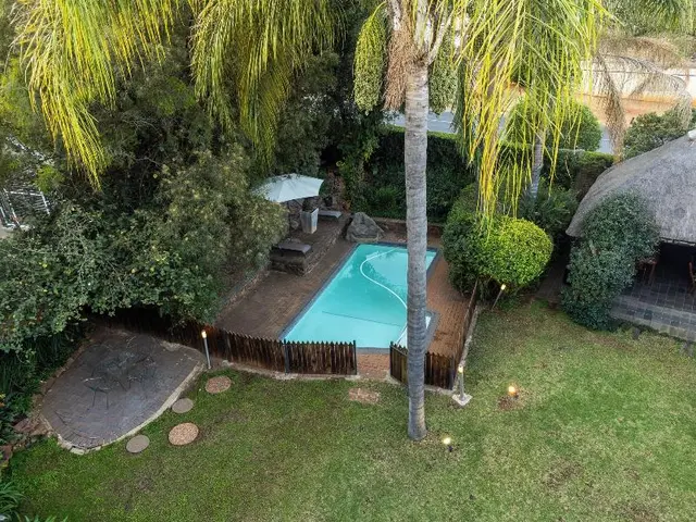 Khayamanzi Bed and Breakfast