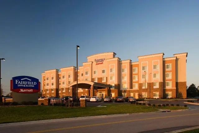 Fairfield Inn & Suites By Marriott Kansas City Ove