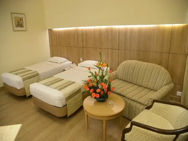 Hotel Heritage Inn