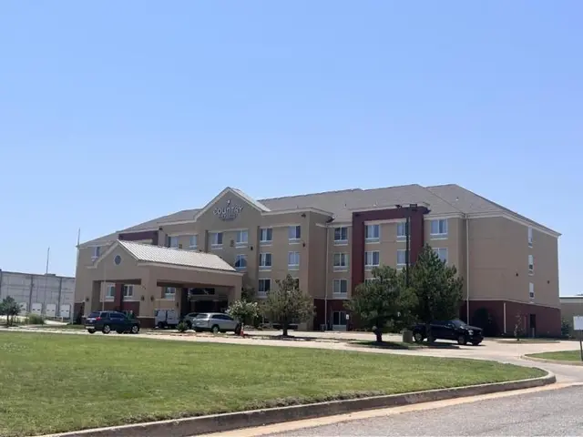 Country Inn&Suites Oklahoma City Airport Ok