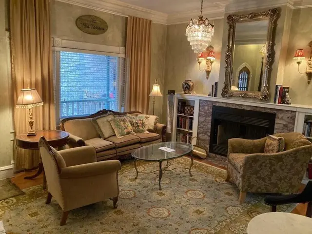 Villa Toscana Guest House B&B