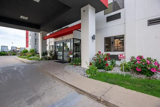 Best Western Bolingbrook Hotel