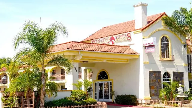 Dynasty Suites