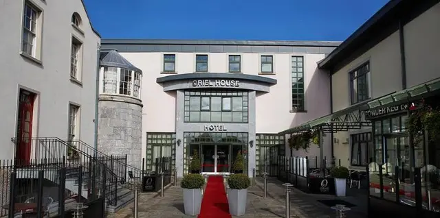 Oriel House Hotel