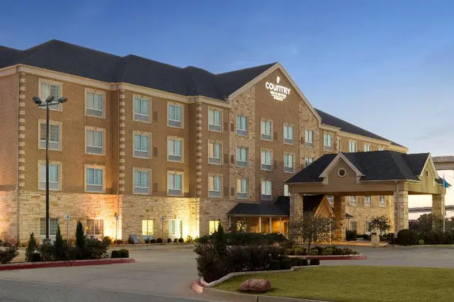 Country Inn & Suites Oklahoma City North