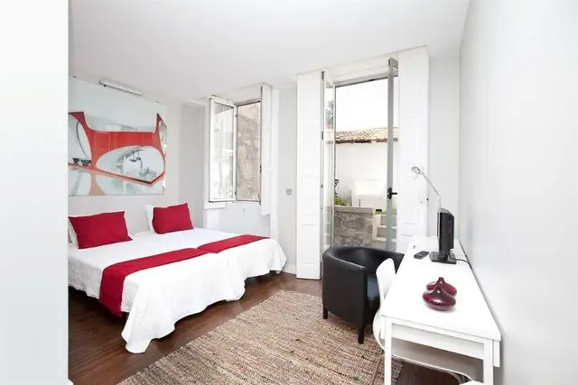 Cosme Guesthouse