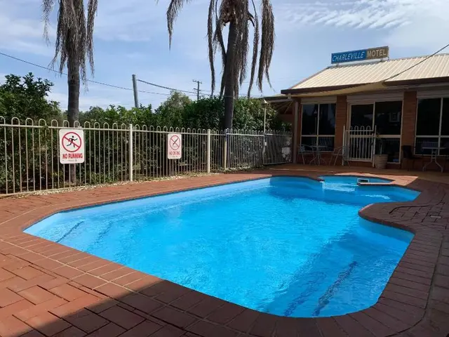 Charleville Motel