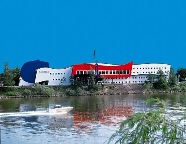Rotel Inn