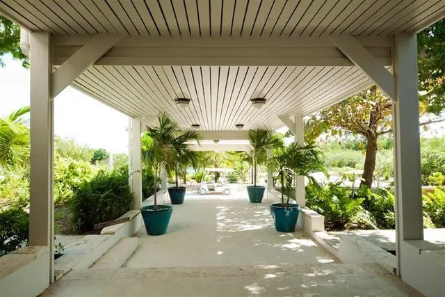 The Meridian Club on Pine Cay