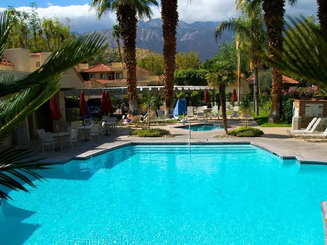 Oasis Resort