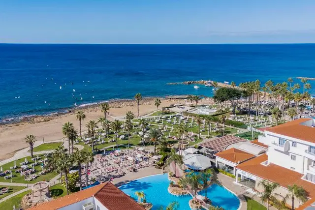 Leonardo Cypria Bay