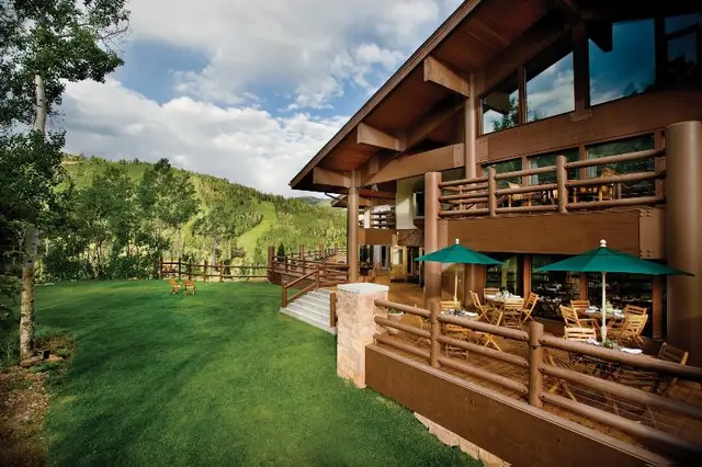 Stein Eriksen Lodge