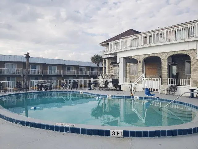 Topaz Motel