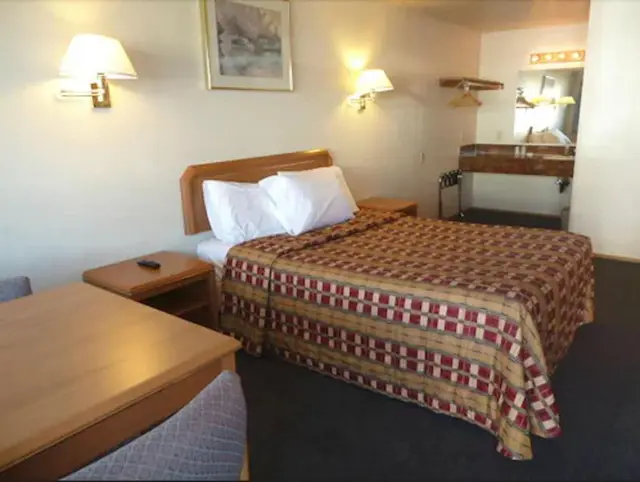 Milwaukie Inn