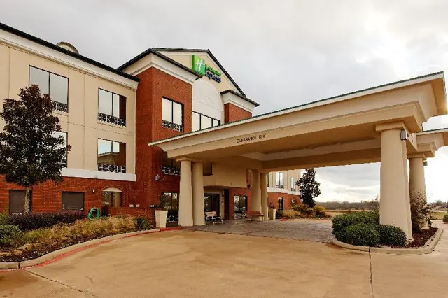 Holiday Inn Express Crockett