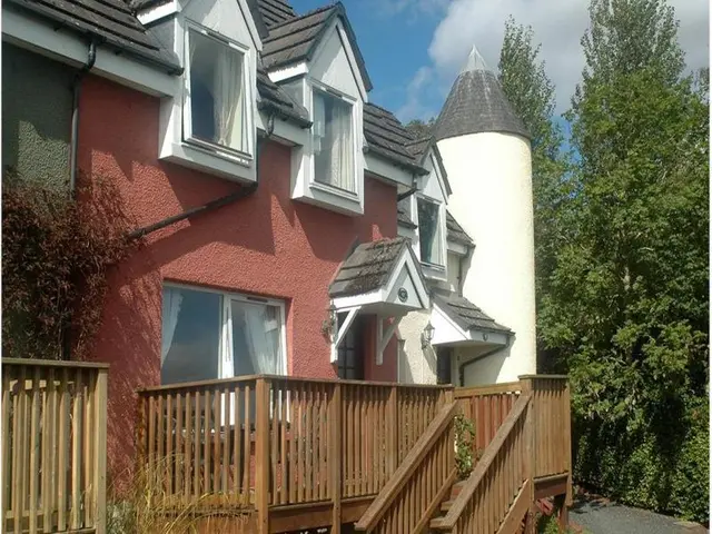 Larkhall Burn Cottages