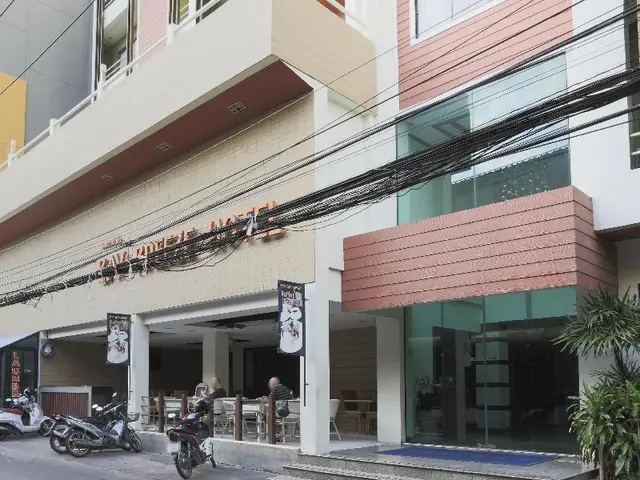 Bay Breeze Hotel Pattaya