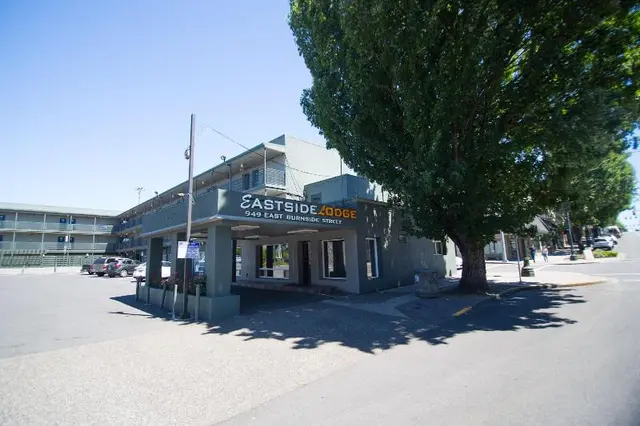 Eastside Lodge