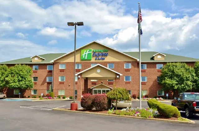 Holiday Inn Express & Suites Center Township