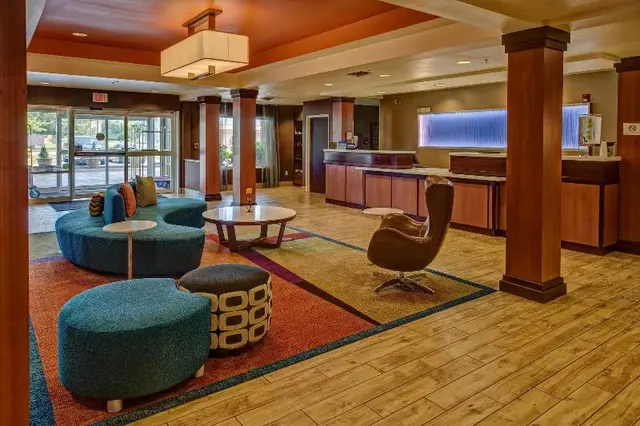 Fairfield Inn & Suites By Marriott Russellville