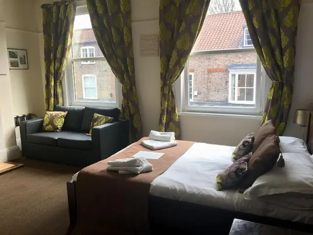 The Gillygate Hotel