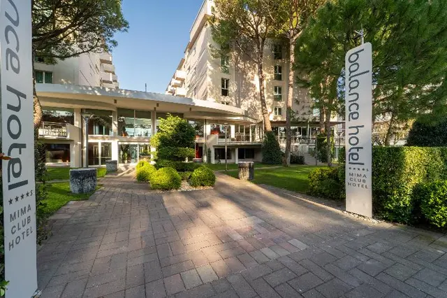 Hotel Balance