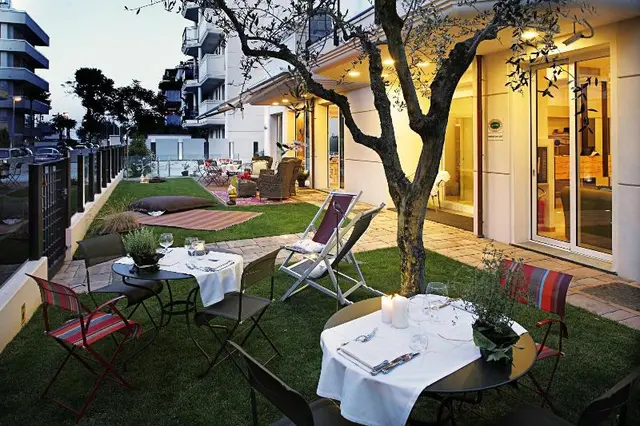 D-Place Aparthotel & Suite