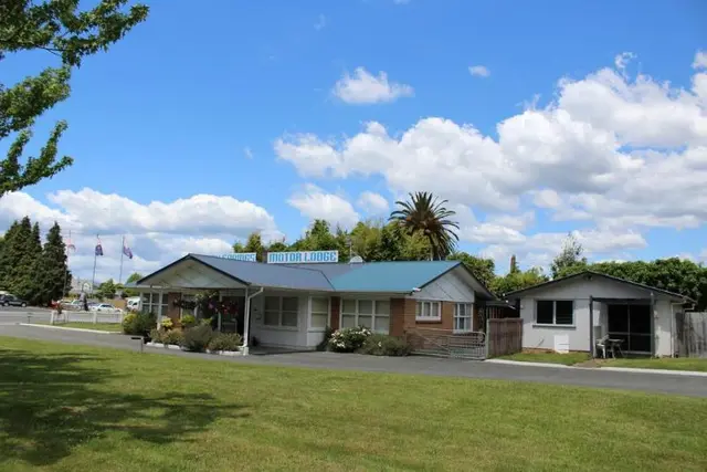 Fairy Springs Motel