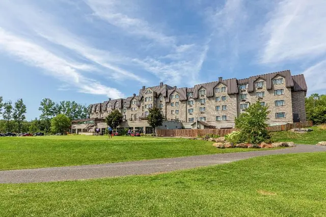 DoubleTree by Hilton Quebec Resort