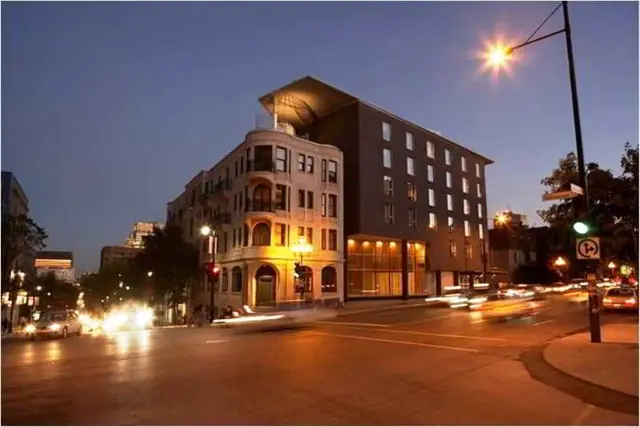 HOTEL10
