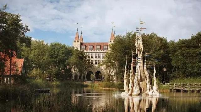 Efteling Village Bosrijk Tickets Included