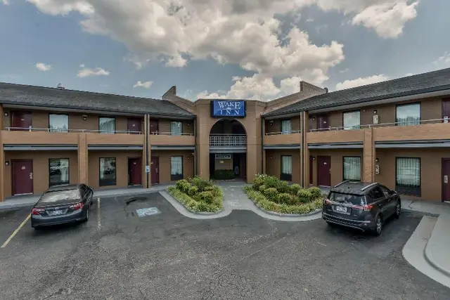 Wake Inn Hotel