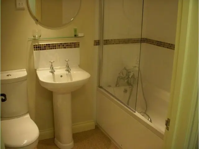 Broom Hall Inn - Hotel