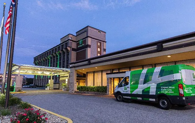 Holiday Inn St. Louis Arpt West-Earth City By IHG