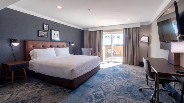 Four Points By Sheraton Ventura Harbor Resort