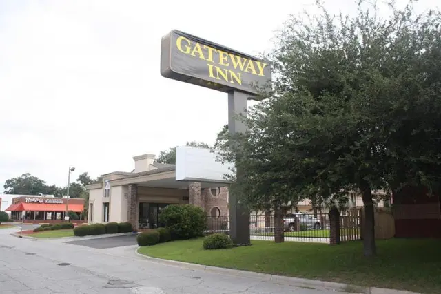 Gateway Inn-Savannah