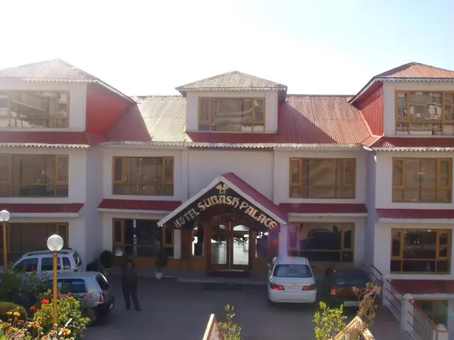 Subhash Palace