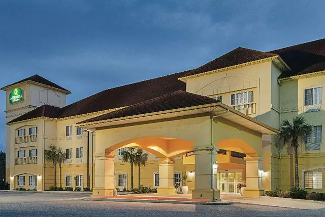 La Quinta Inn & Suites North Mobile - Satsuma