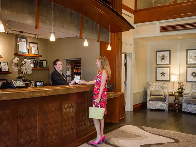West Inn and Suites