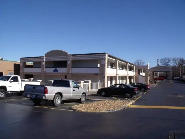Days Inn by Wyndham St. Louis Lindbergh Boulevard