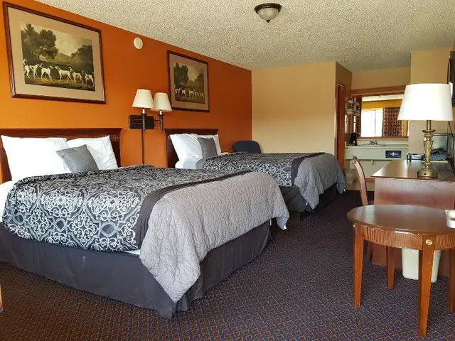 Budget Host Inn