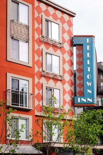 Belltown Inn