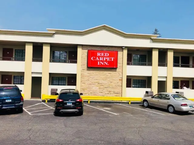 Red Carpet Inn Stamford