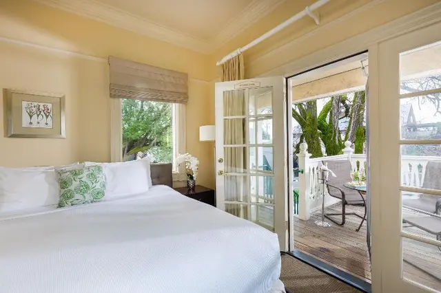 Healdsburg Inn on the Plaza