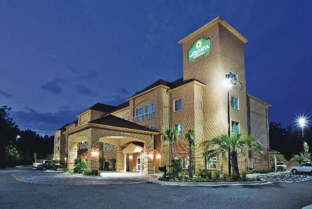 La Quinta Inn & Suites Hinesville-Fort Stewart
