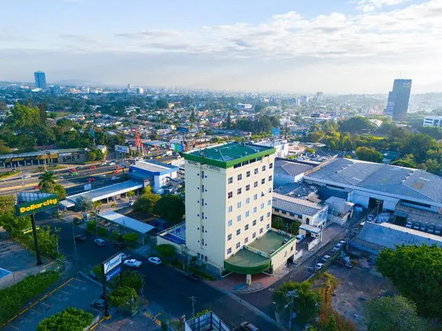 Hotel Capital
