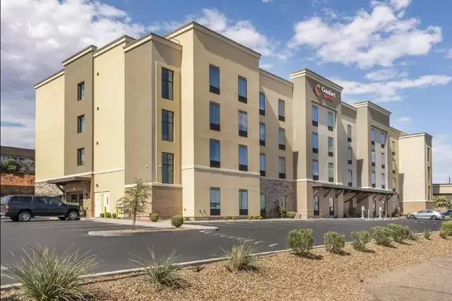 Comfort Suites Saint George