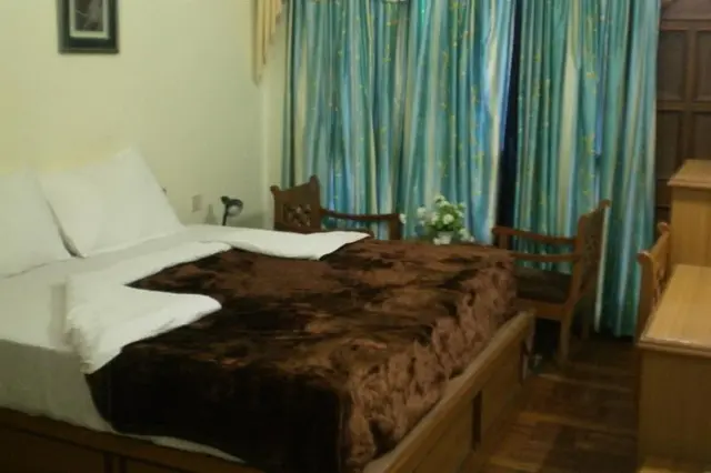 Hotel Snow King Retreat
