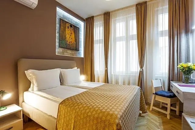 Sofia Place hotel by HMG